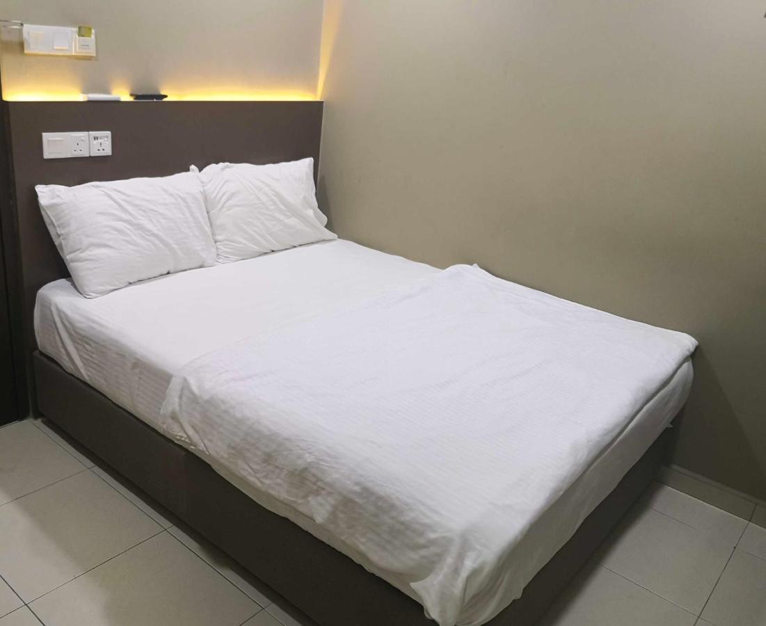 Tropika Garden Hotel Kulai Johor Bahru Esterno foto