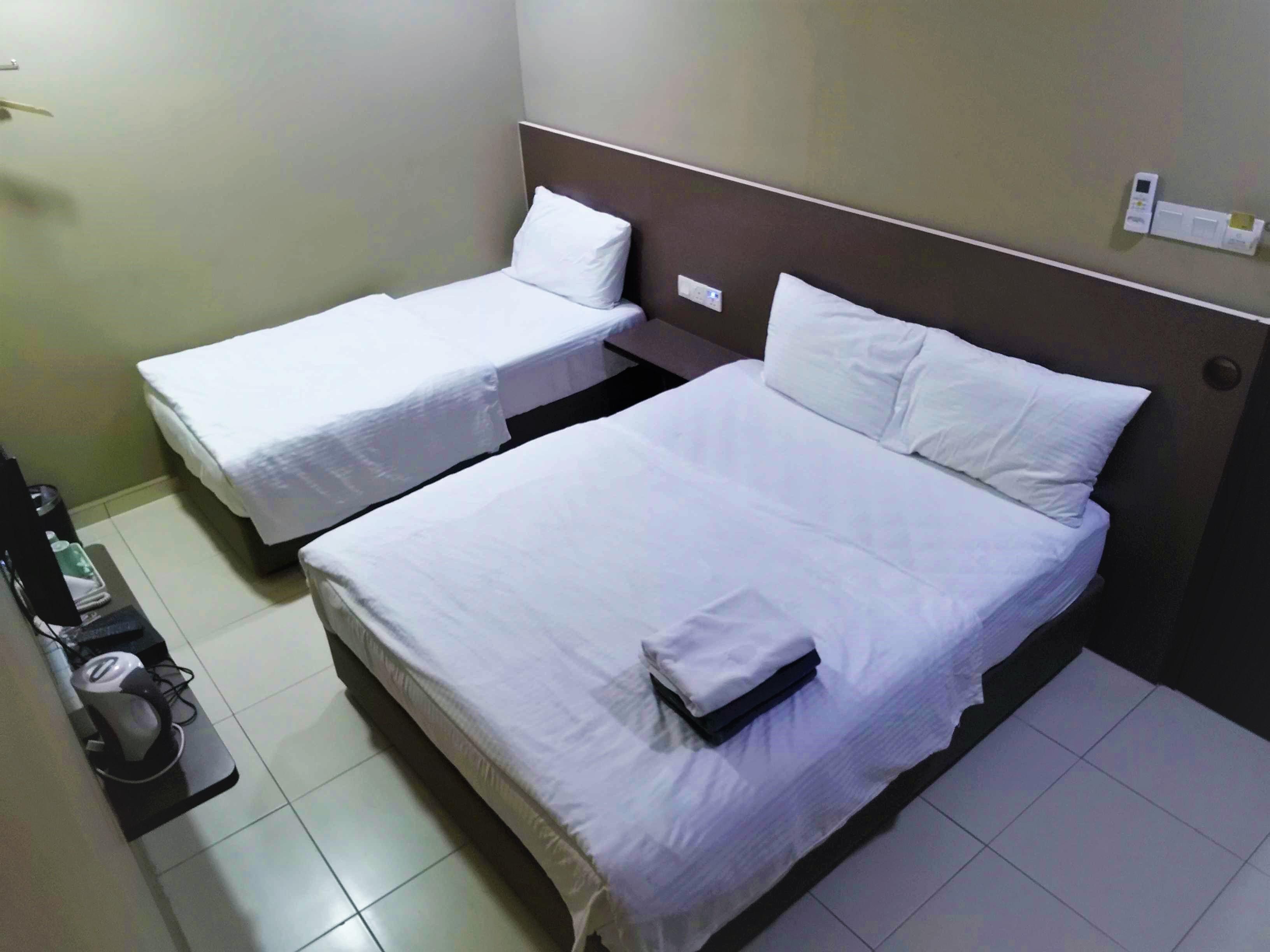 Tropika Garden Hotel Kulai Johor Bahru Esterno foto