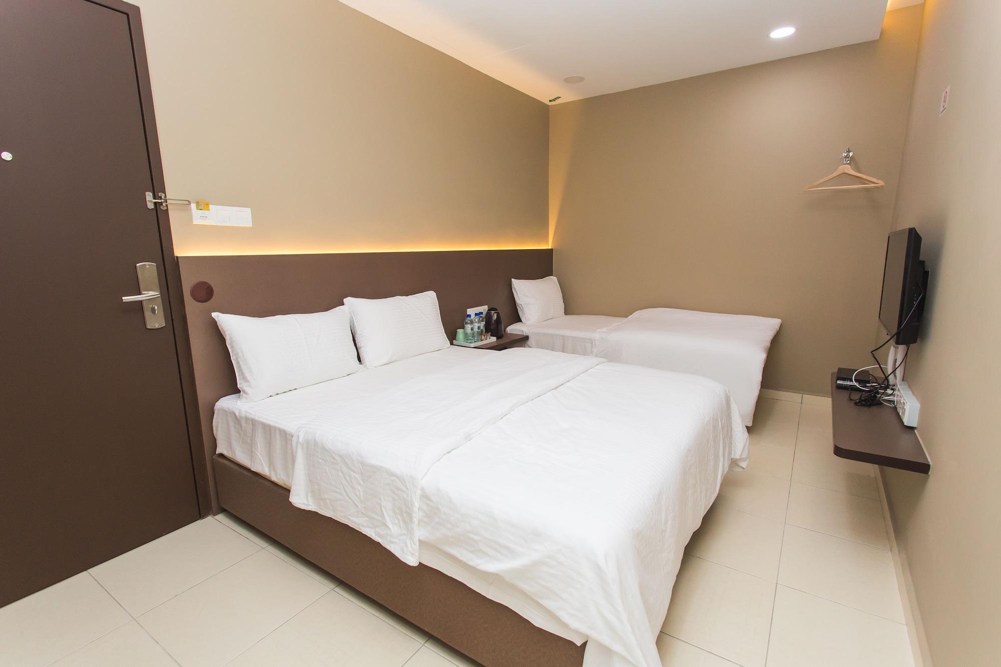 Tropika Garden Hotel Kulai Johor Bahru Esterno foto