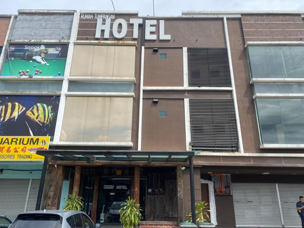 Tropika Garden Hotel Kulai Johor Bahru Esterno foto